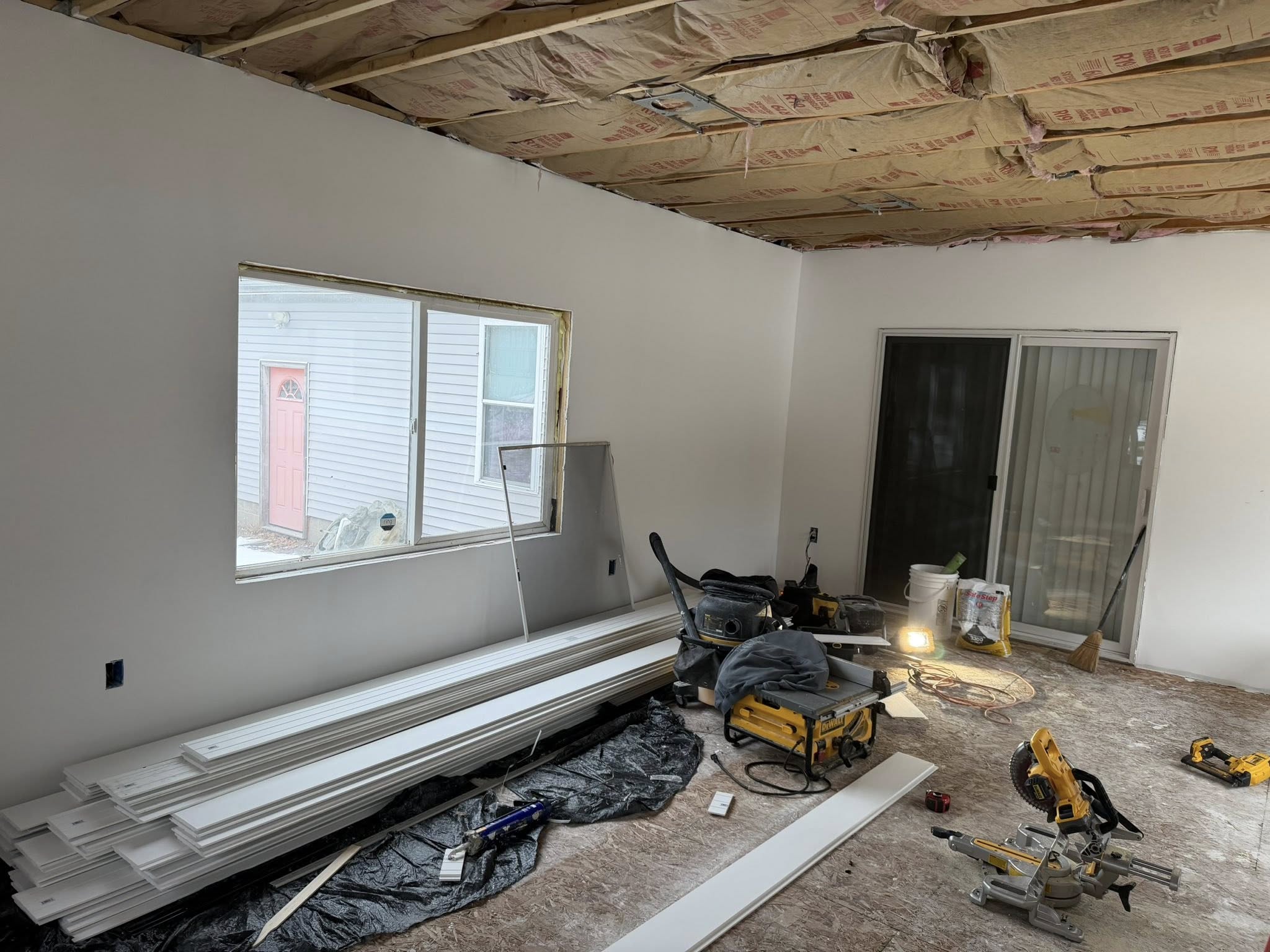 Interior room fully restored after water damage repair